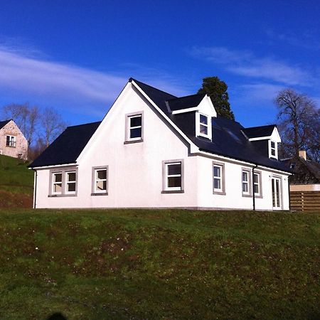 Highland Farm Cottages ดิงวอลล์ ภายนอก รูปภาพ