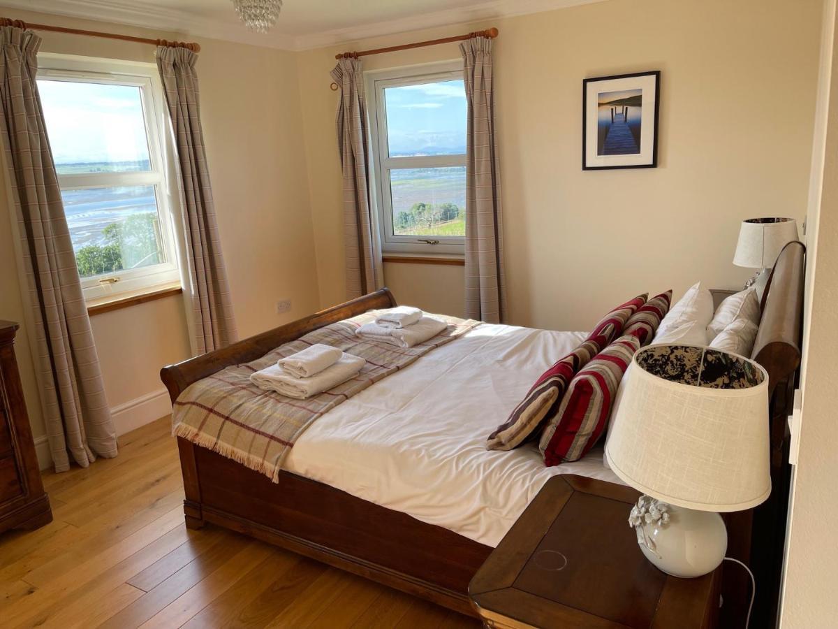Highland Farm Cottages ดิงวอลล์ ภายนอก รูปภาพ